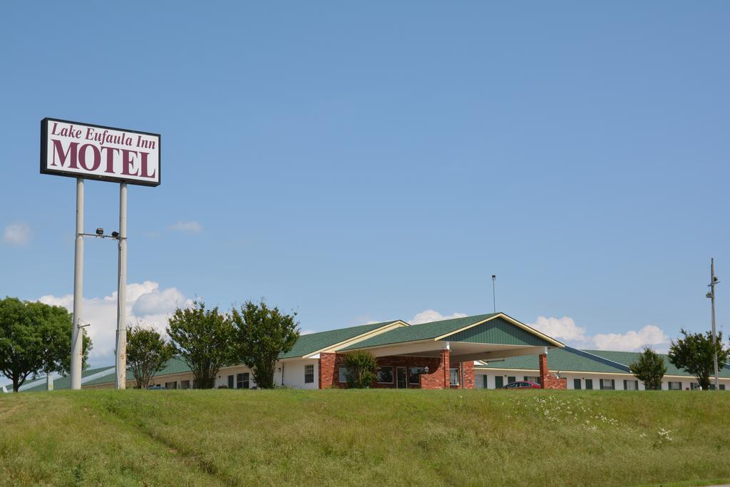 Lake Eufaula Inn & Suites Checotah Eksteriør bilde